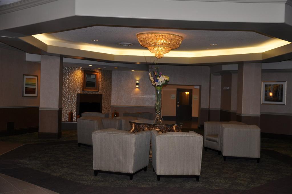 Clarion Hotel & Conference Centre Sherwood Park Exterior foto