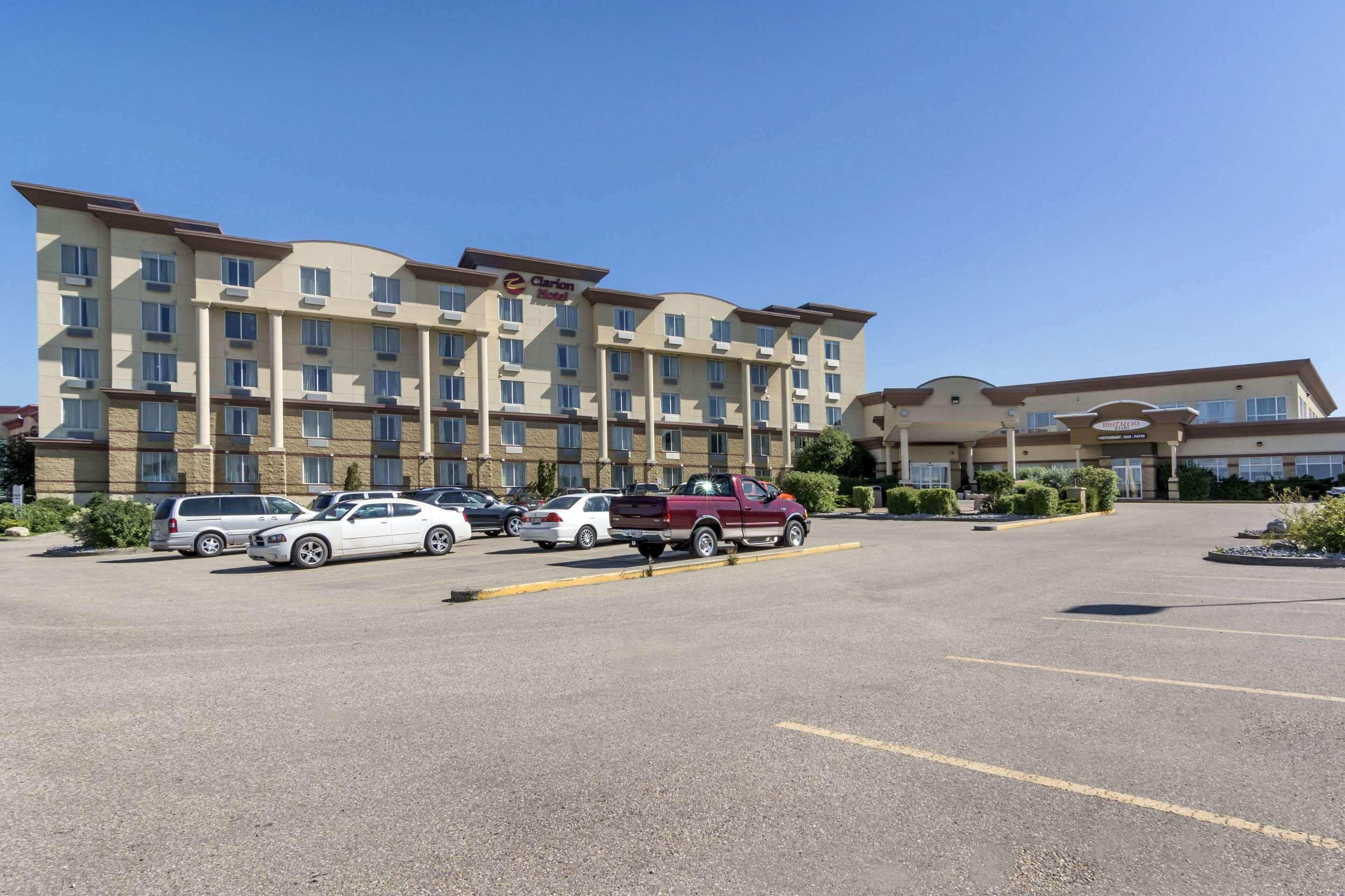 Clarion Hotel & Conference Centre Sherwood Park Exterior foto